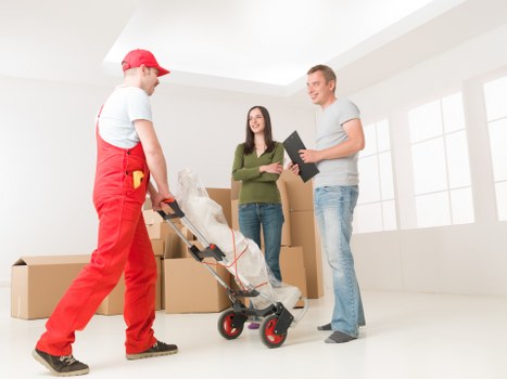 Moving service handling flat access in Tolworth